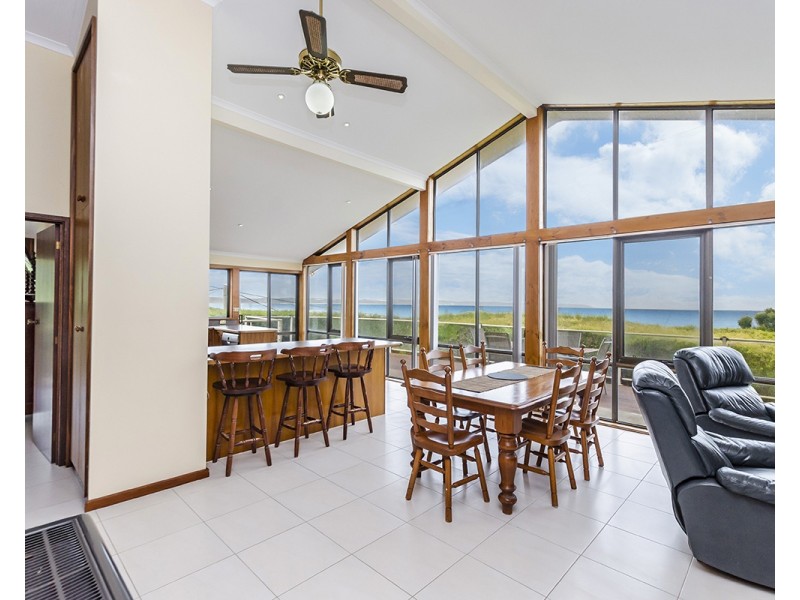 7 Peacocks Road, Cape Bridgewater VIC 3305