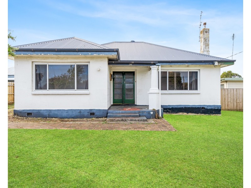96 Otway Street, Portland VIC 3305