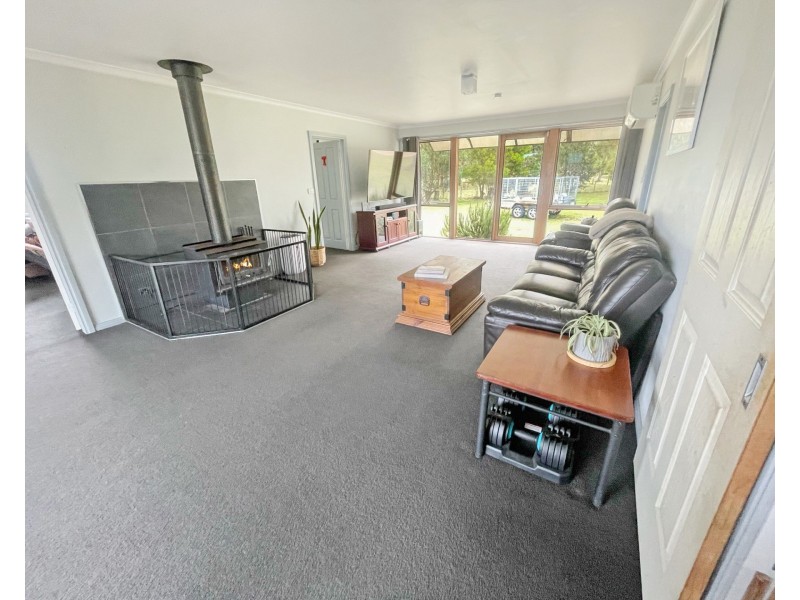 8729 Princes Highway, Portland VIC 3305