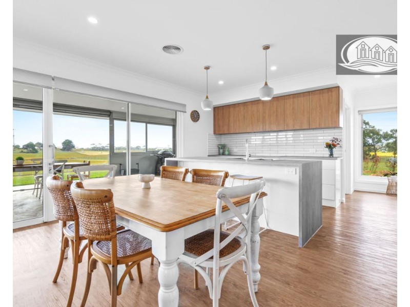 94 The Broadway, Portland North VIC 3305