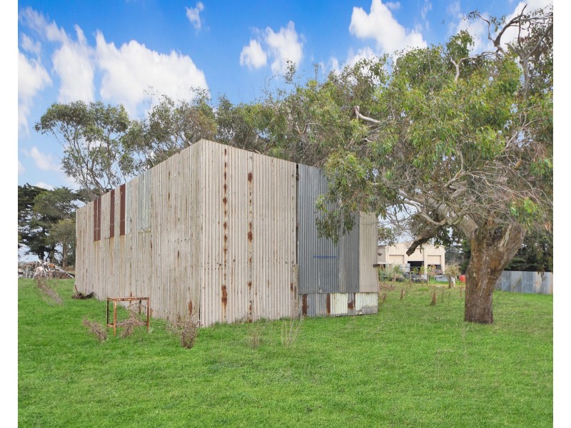 33 Portland Nelson Road, Portland VIC 3305