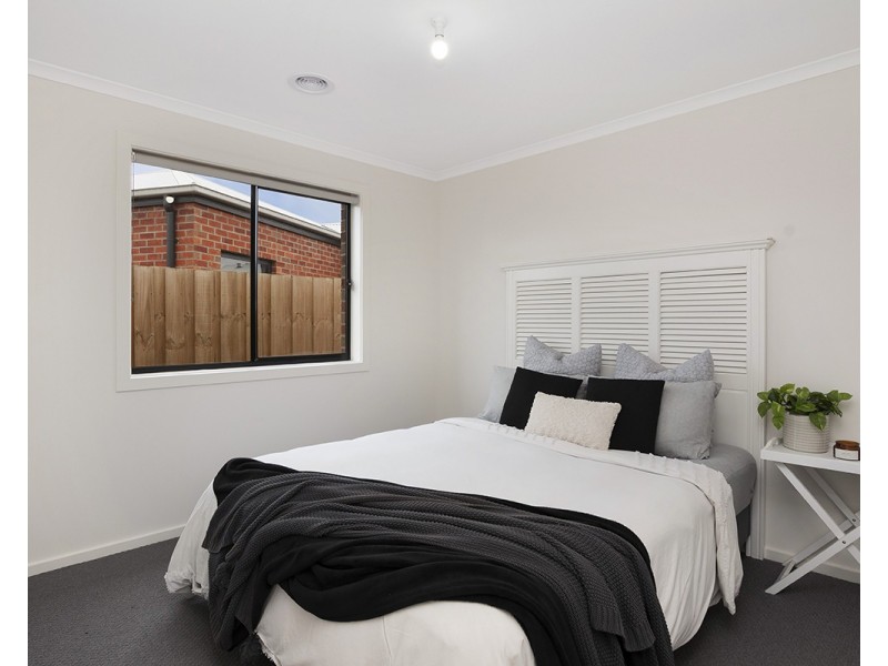 4 Maxwell Court, Portland VIC 3305