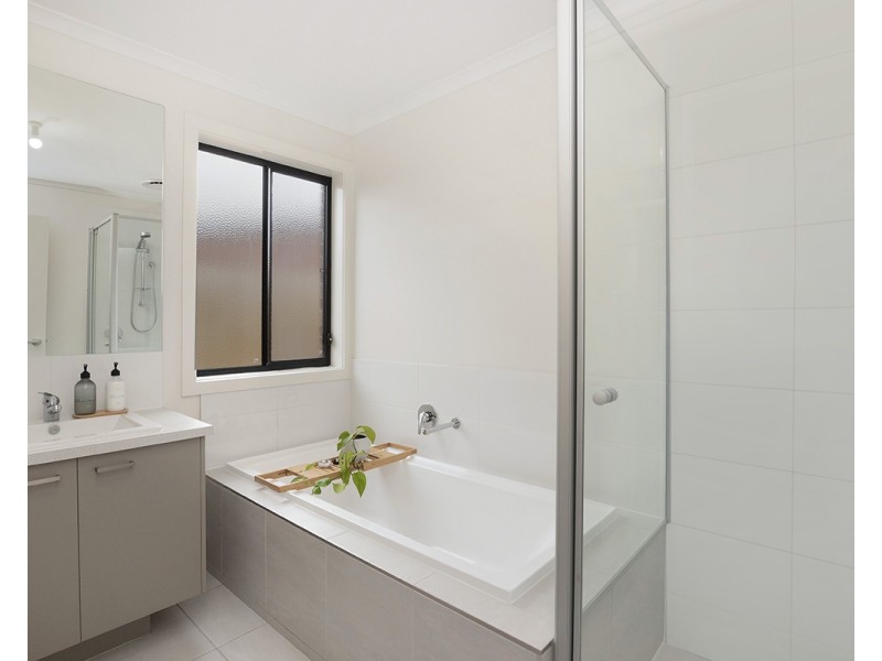 4 Maxwell Court, Portland VIC 3305