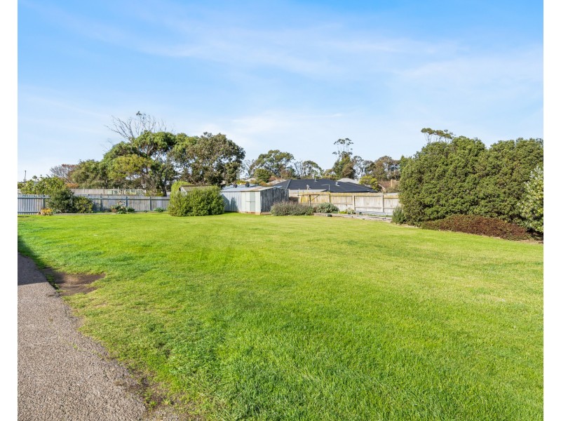 87 Learmonth Street, Portland VIC 3305