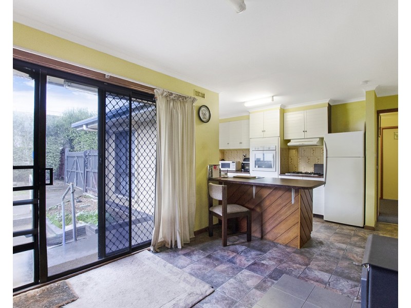 16 Barrowby Street, Portland VIC 3305