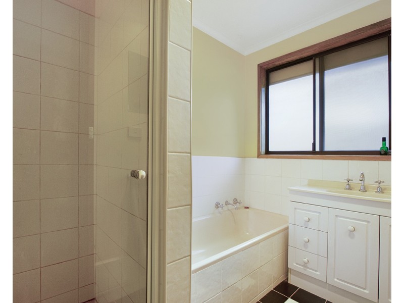 16 Barrowby Street, Portland VIC 3305