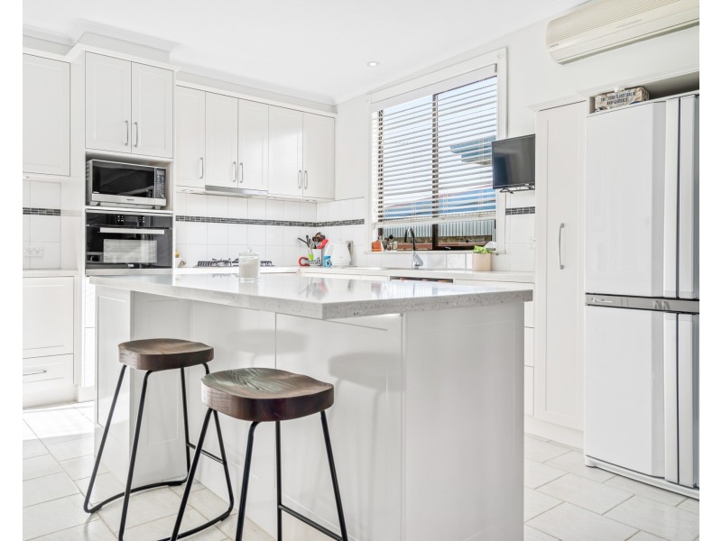 11 Grant Street, Portland VIC 3305