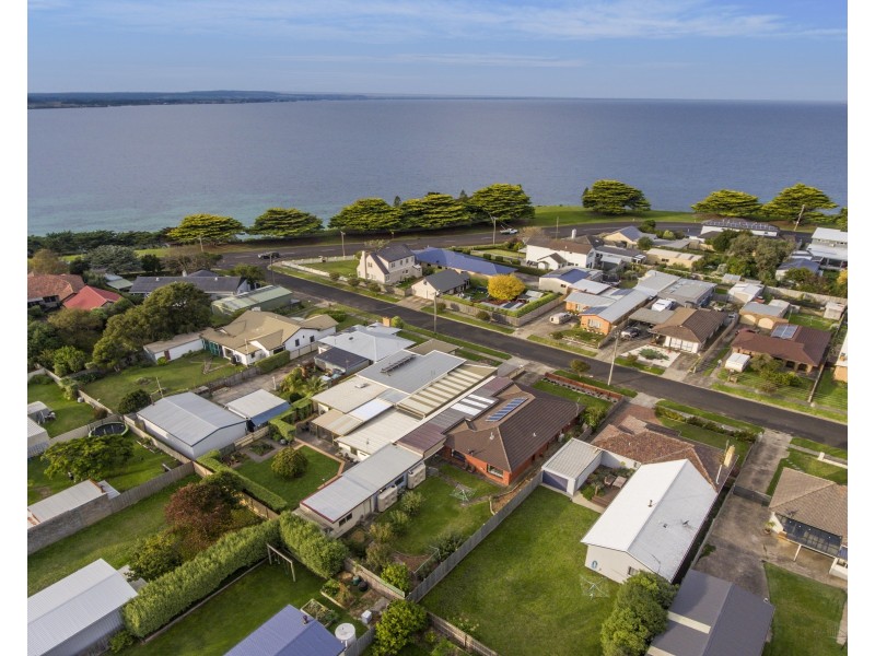 11 Grant Street, Portland VIC 3305