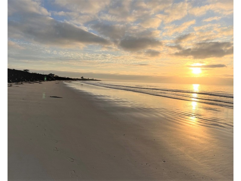 1 Keirana Avenue, Dutton Way VIC 3305