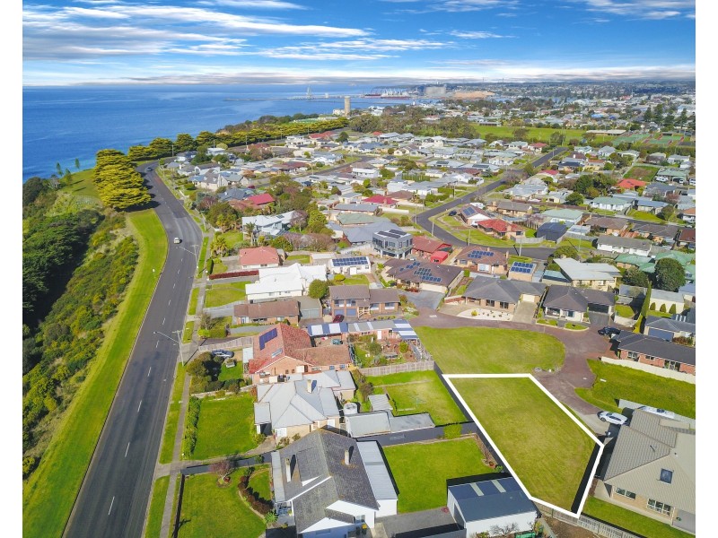 8 Manca Court, Portland VIC 3305
