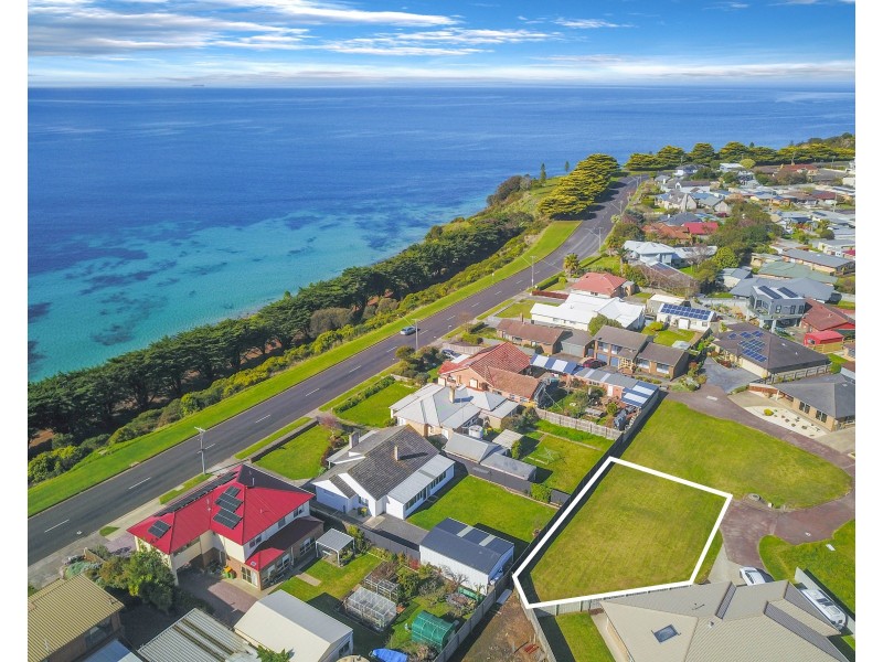 8 Manca Court, Portland VIC 3305