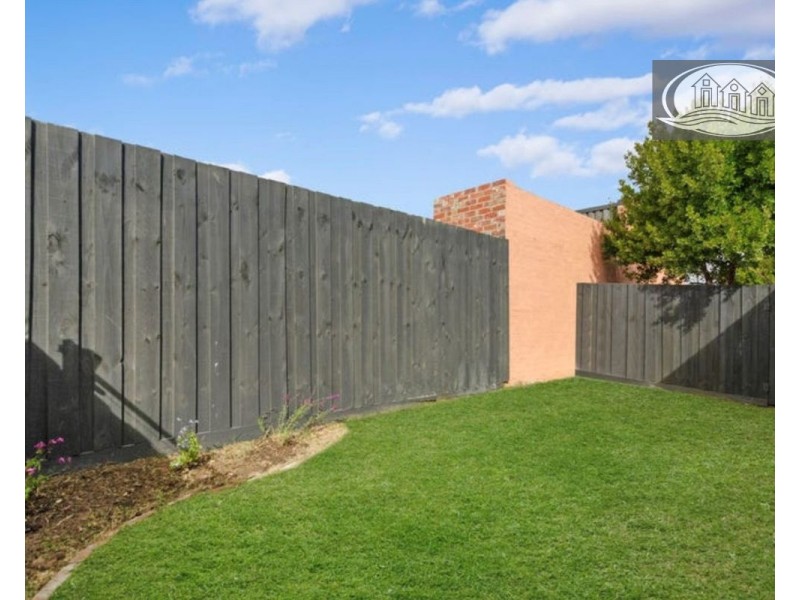 Unit 2/23 Barkly Street, Portland VIC 3305