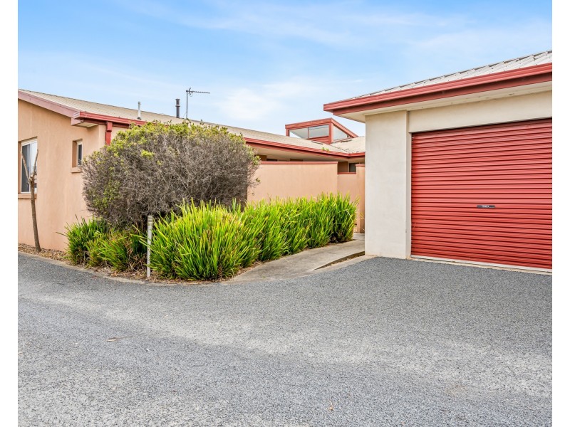 9 Lancaster Close, Portland VIC 3305