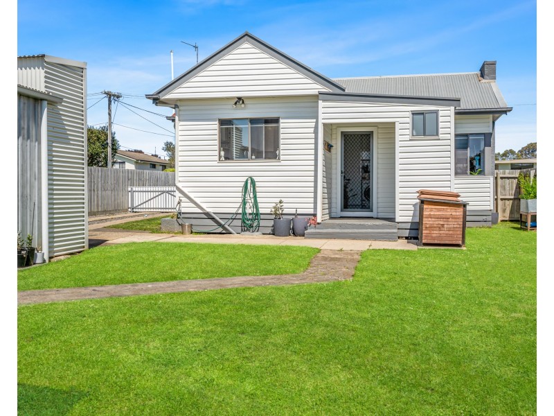 22 Patrick Street, Portland VIC 3305