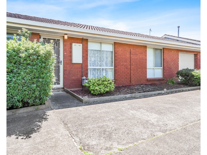 2/53 Barkly Street, Portland VIC 3305
