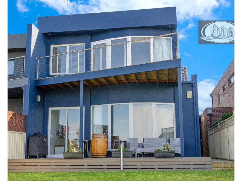 9 Seaview Terrace, Portland North VIC 3305