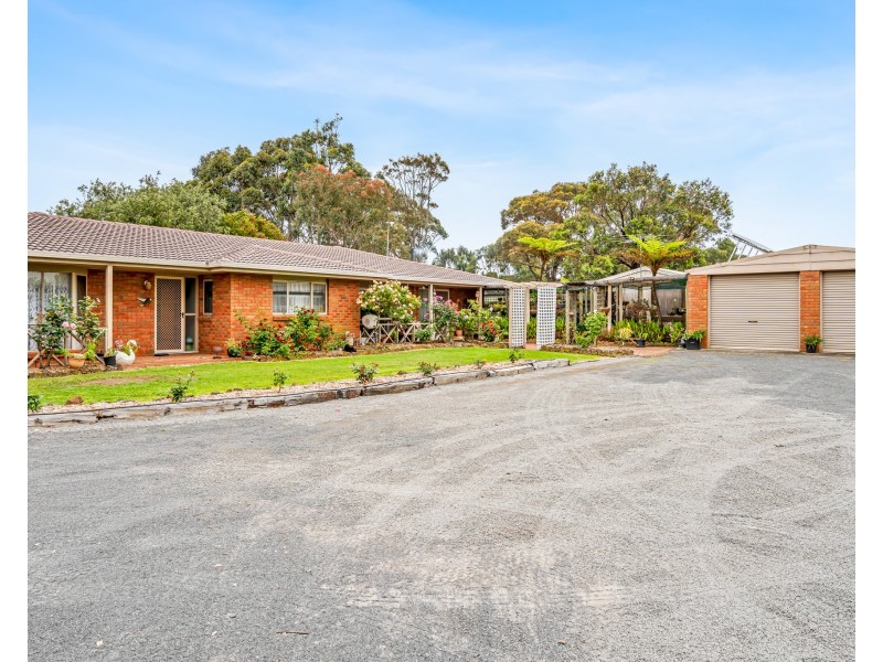 13 Burns Road, Portland VIC 3305