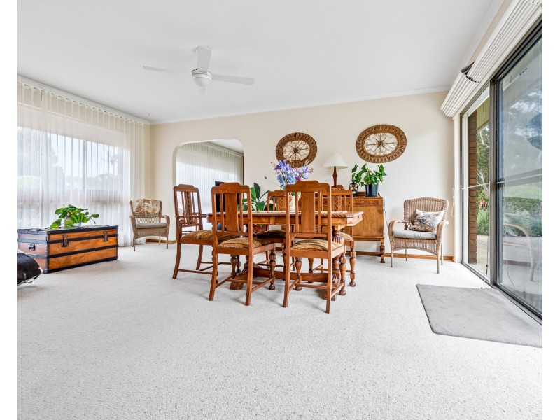 42 The Broadway, Portland VIC 3305