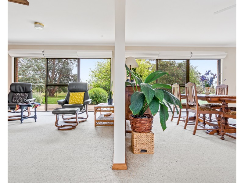 42 The Broadway, Portland VIC 3305