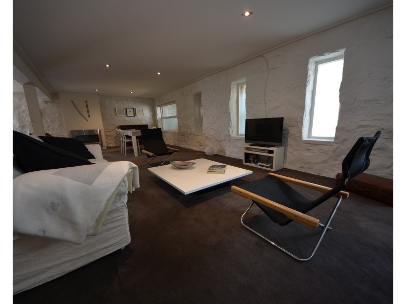 3R Julia Street, Portland VIC 3305