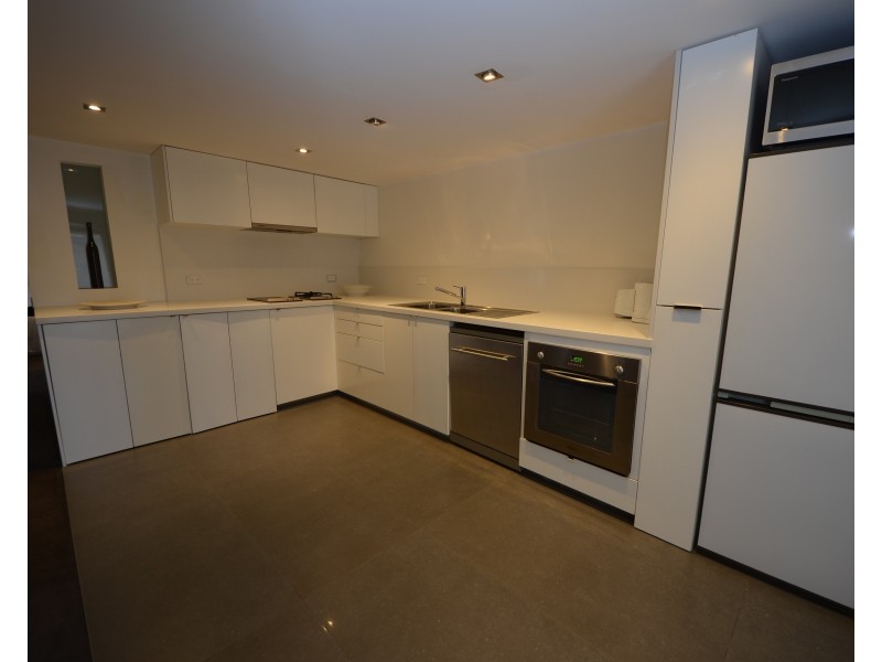 3R Julia Street, Portland VIC 3305