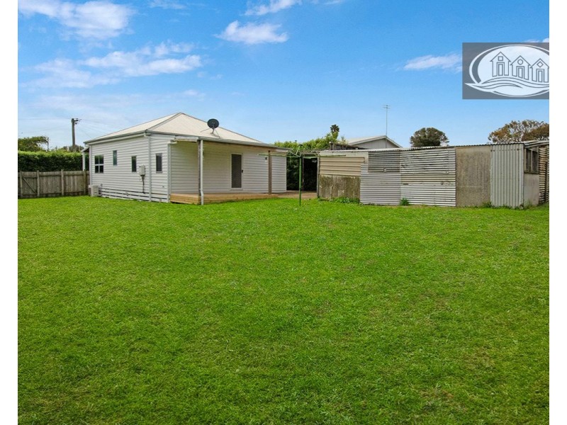 21 Valmai Avenue, Portland VIC 3305