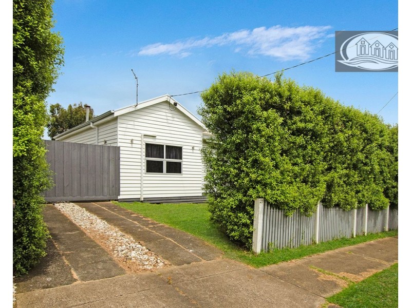 21 Valmai Avenue, Portland VIC 3305