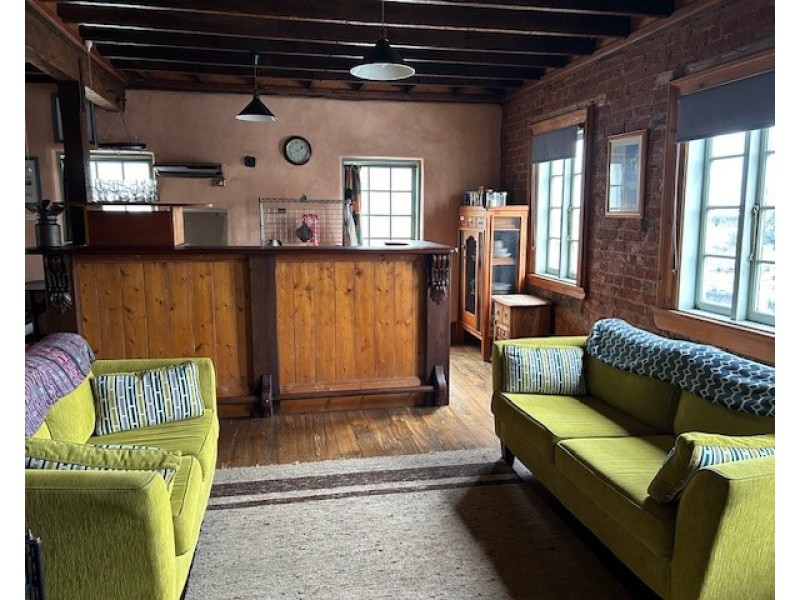 14 Henty Street, Portland VIC 3305