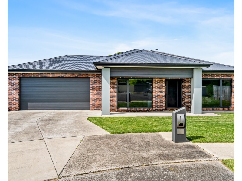 1 Levett Court, Portland VIC 3305