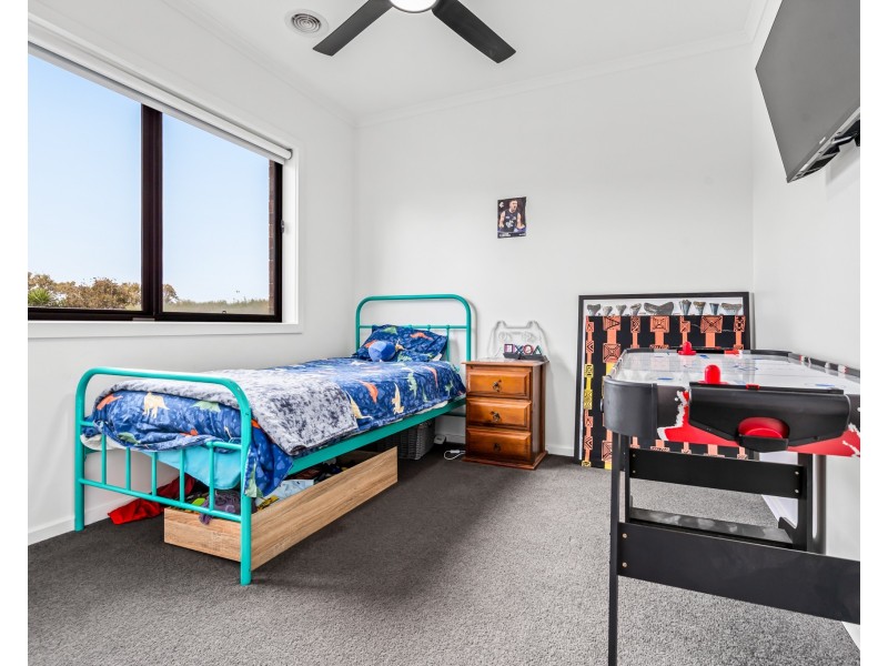 1 Levett Court, Portland VIC 3305