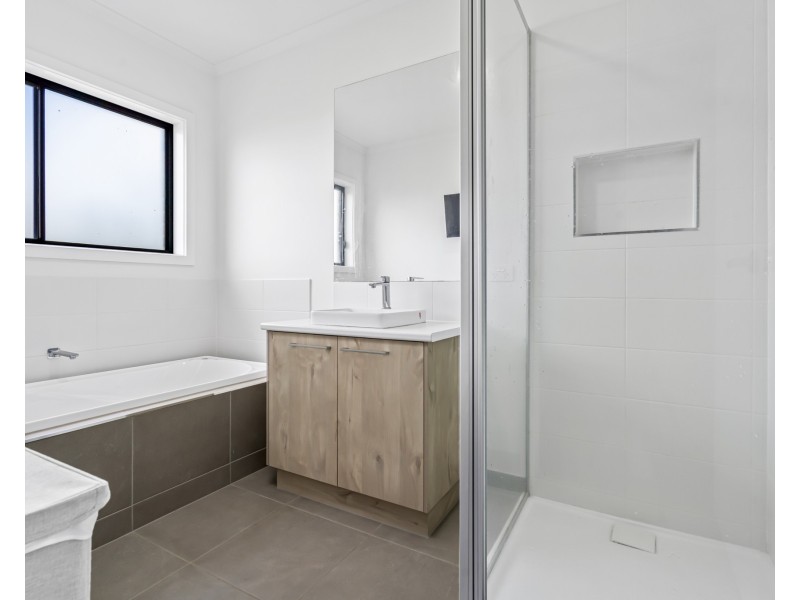 1 Levett Court, Portland VIC 3305