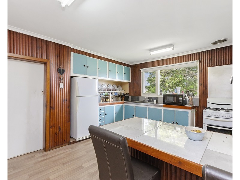 24 Learmonth Street, Portland VIC 3305