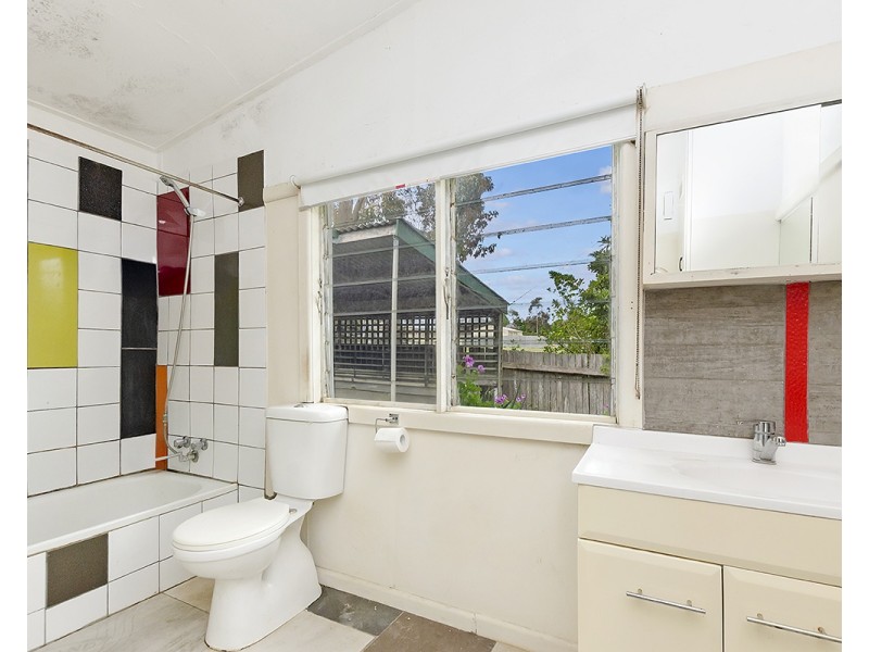 24 Learmonth Street, Portland VIC 3305