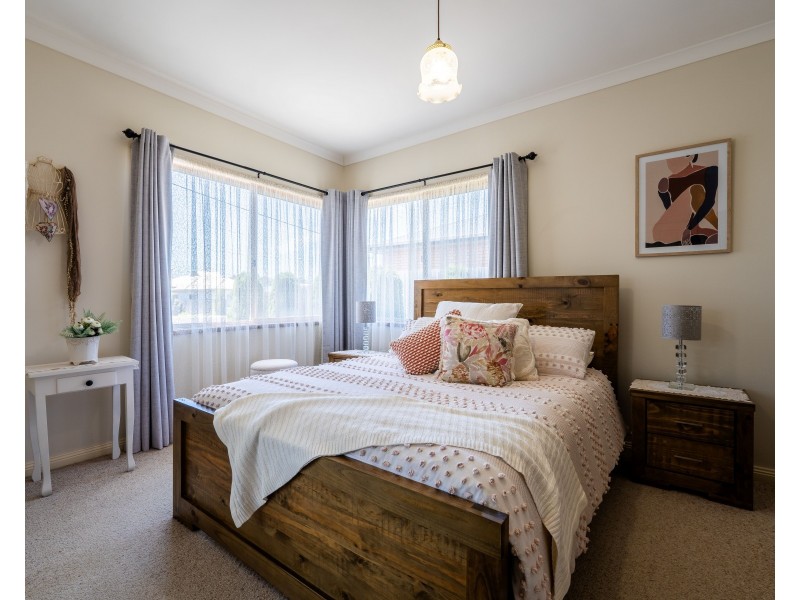 41 Learmonth Street, Portland VIC 3305