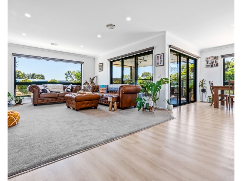 13 Nepean Road, Portland VIC 3305