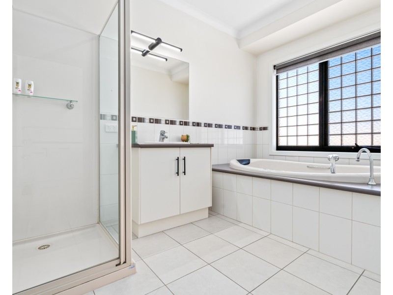 13 Nepean Road, Portland VIC 3305