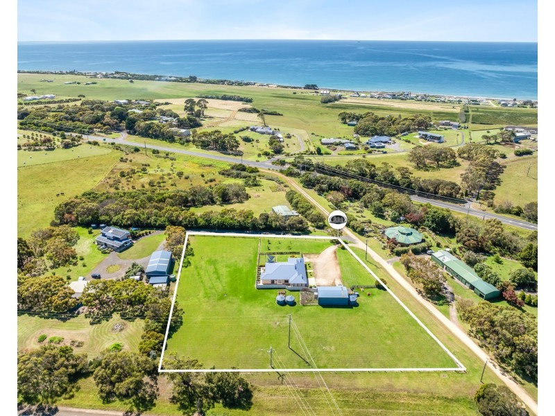 13 Nepean Road, Portland VIC 3305