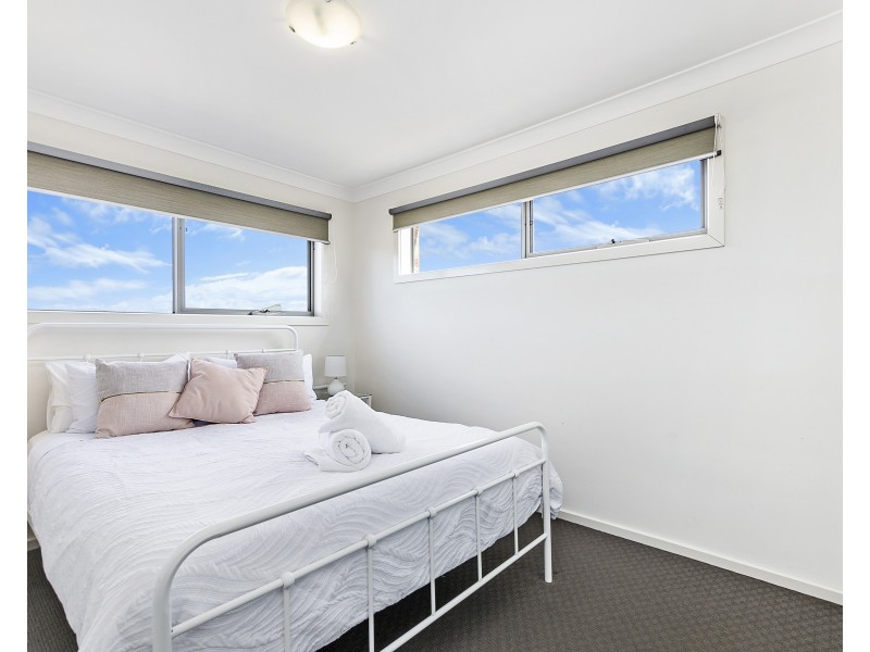 11A Seaview Terrace, Portland North VIC 3305