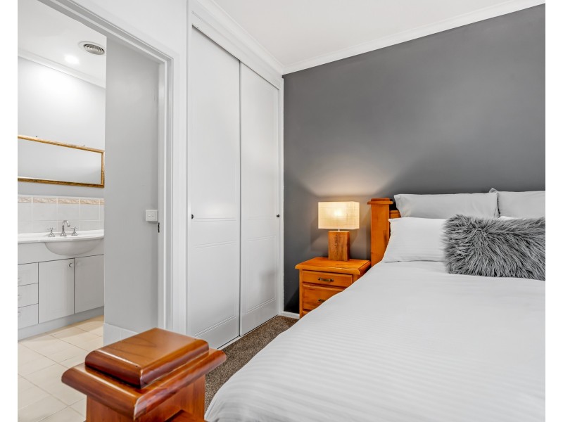 30 Lalor Street, Portland VIC 3305