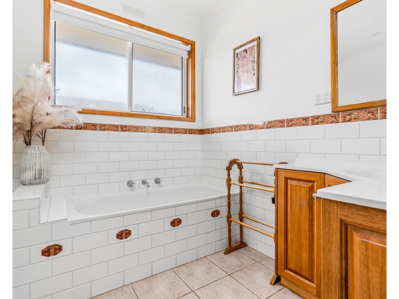 30 Lalor Street, Portland VIC 3305