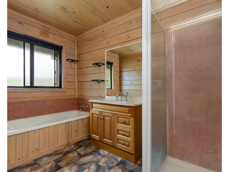 7 Hodge Court, Portland VIC 3305