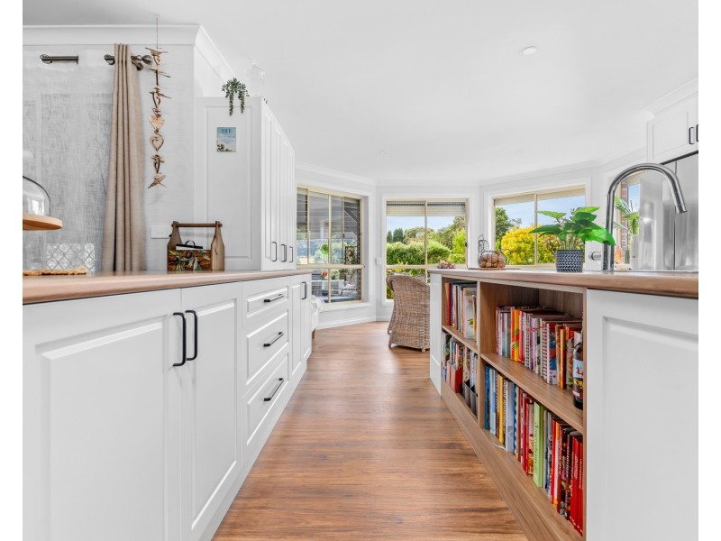 29 Oakpark Road, Portland VIC 3305