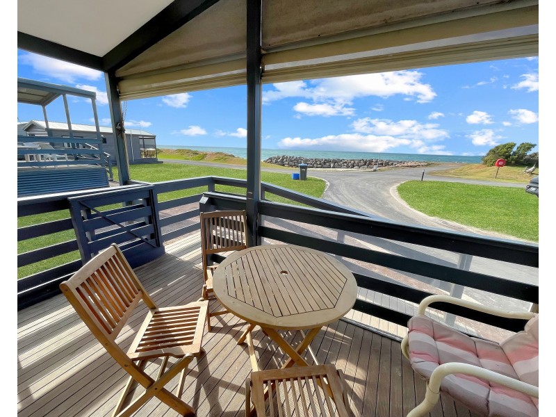 46/342 Dutton Way, Portland VIC 3305