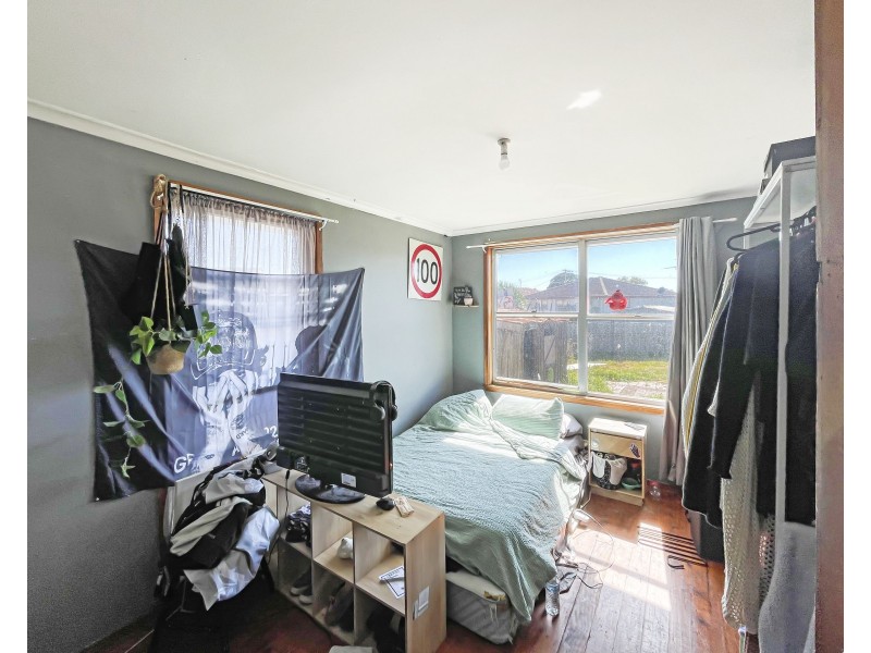 18 Wattle Crescent, Portland VIC 3305