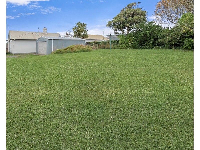 102 Hurd Street, Portland VIC 3305