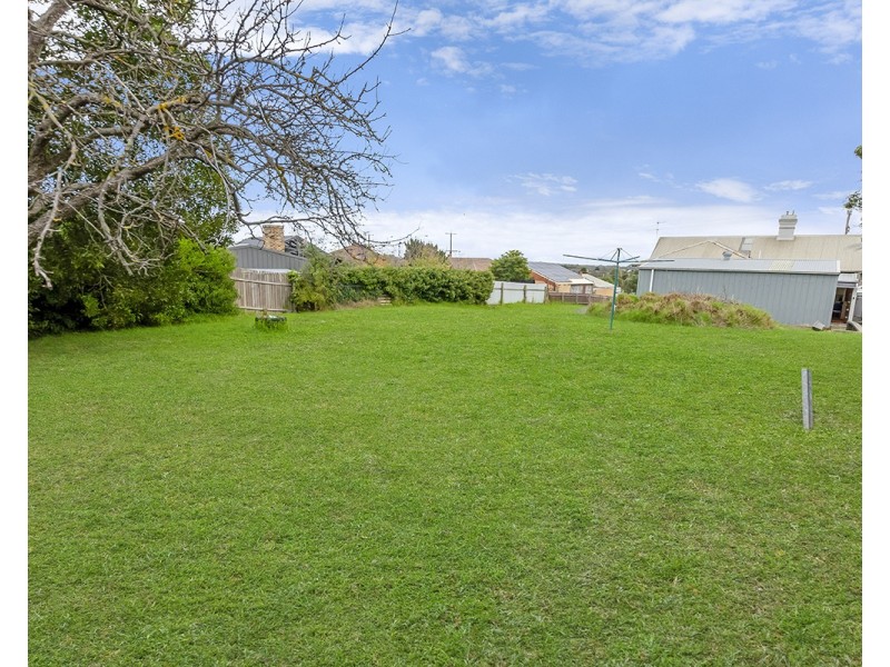 102 Hurd Street, Portland VIC 3305