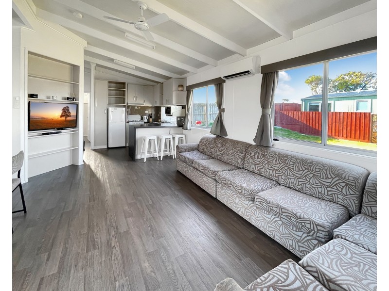 1/342 Dutton Way, Portland VIC 3305