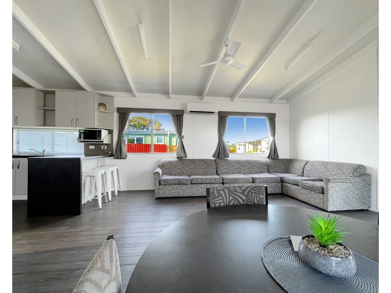 1/342 Dutton Way, Portland VIC 3305