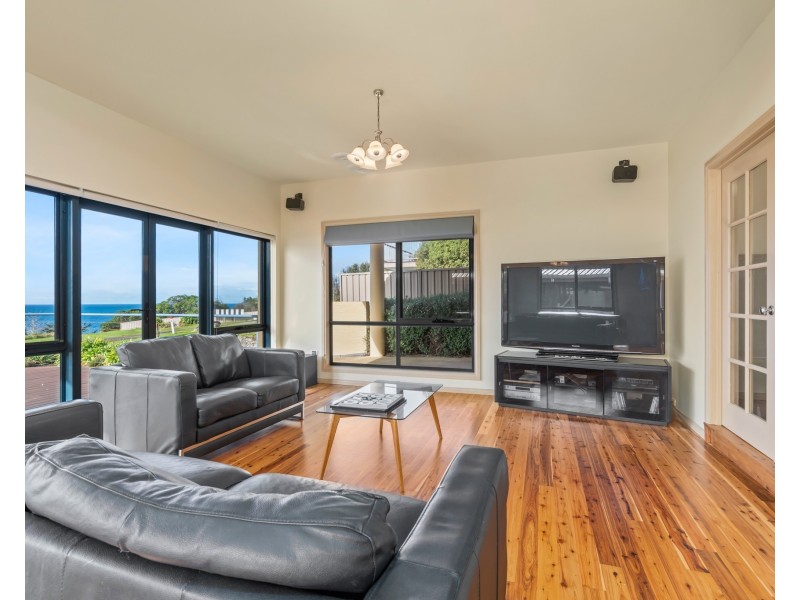 3 King George Parade, Portland VIC 3305