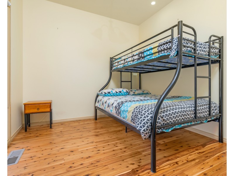 3 King George Parade, Portland VIC 3305